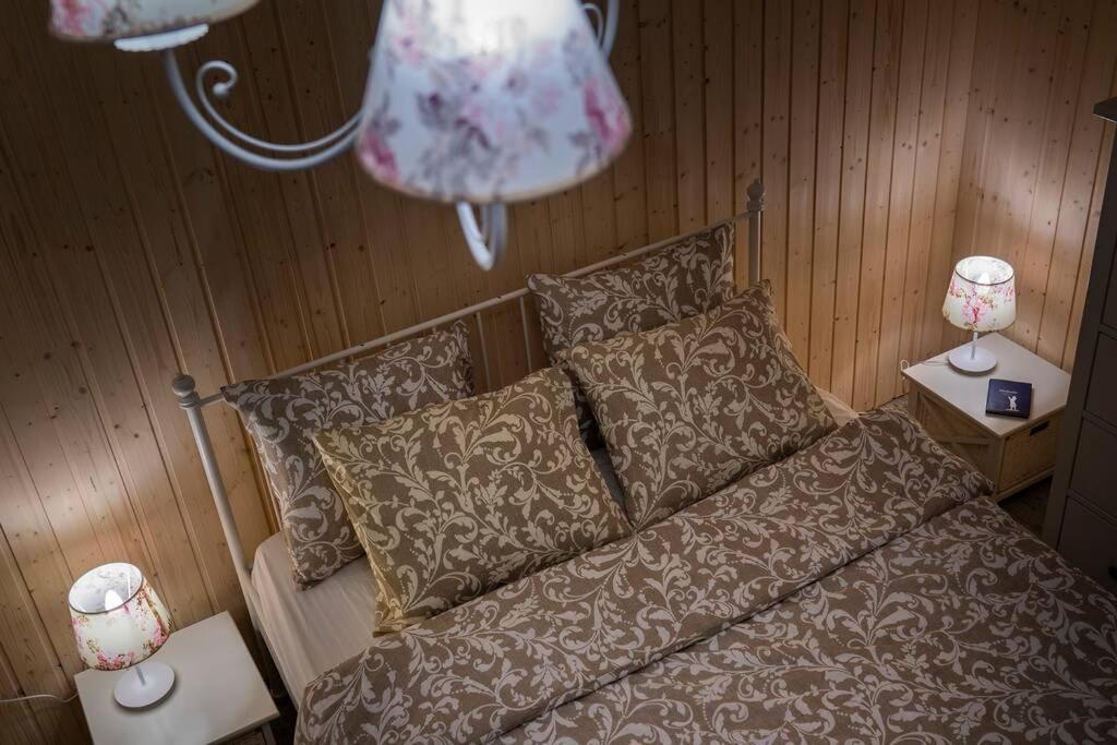 Provensalsky Rodinny Apartman Mandolina Bojnice Exteriör bild